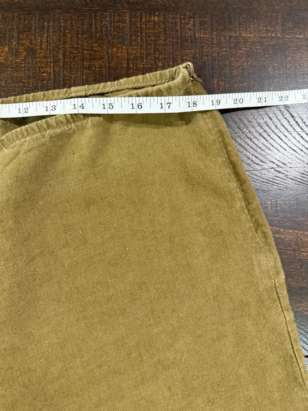Eileen Fisher Olive Green Cropped Relaxed-Leg Pants - Picture 7 of 8